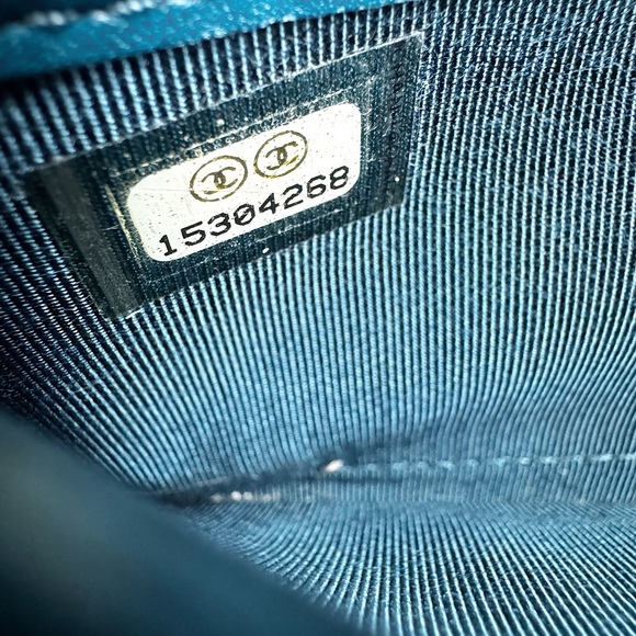 CHANEL Teal Bifold Long CC logo Quilted Patent Leather Yen Wallet + card - Picture 4 of 11